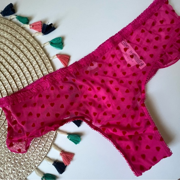Victoria's Secret Tease Cheeky Panty Pink with Hearts Large NEW - Picture 8 of 8